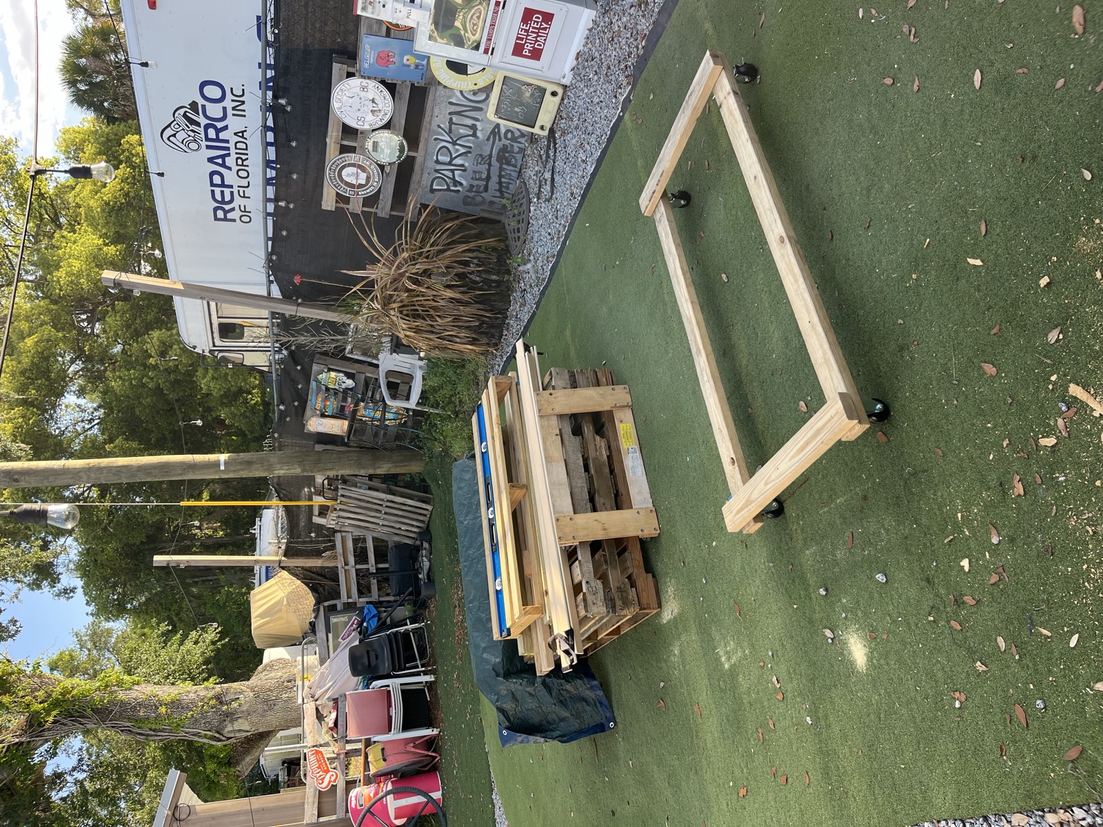 Pallet selection on-site